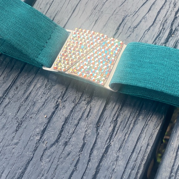 Equestrian stretchy Bling Belt in Teal with Rhinestones - Picture 4 of 8